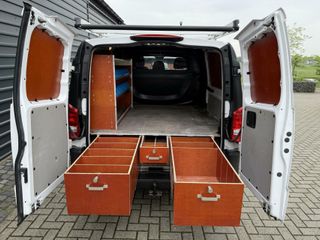 Voertuigafbeelding 12