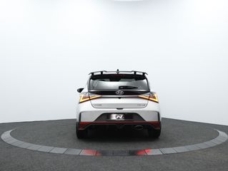 Voertuigafbeelding 12