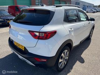 Voertuigafbeelding 4