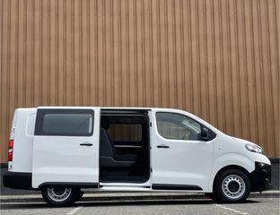 Voertuigafbeelding 4