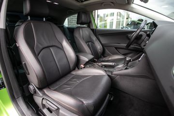 Voertuigafbeelding 5