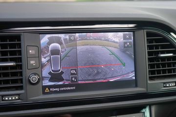 Voertuigafbeelding 8