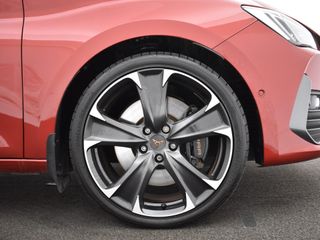 Voertuigafbeelding 3