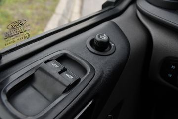 Voertuigafbeelding 27