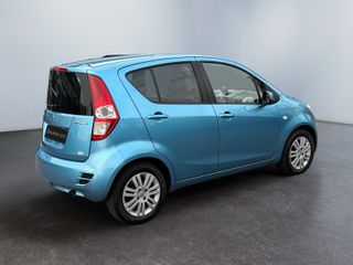 Voertuigafbeelding 4