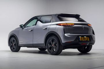 Voertuigafbeelding 2