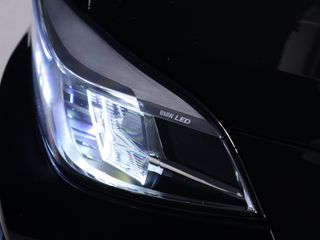 Voertuigafbeelding 16