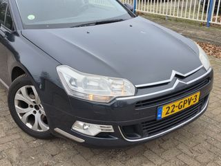 Voertuigafbeelding 4