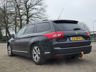 Voertuigafbeelding 7