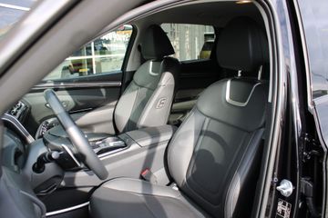 Voertuigafbeelding 12