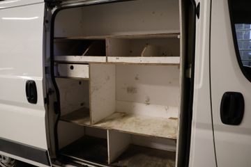 Voertuigafbeelding 19