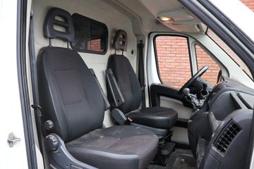 Voertuigafbeelding 7