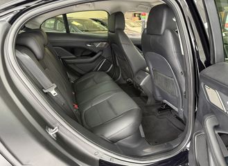 Voertuigafbeelding 26