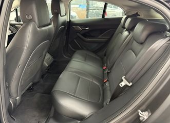 Voertuigafbeelding 28