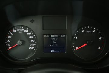 Voertuigafbeelding 12