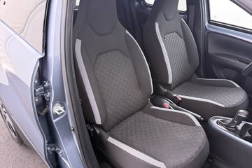 Voertuigafbeelding 13