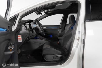 Voertuigafbeelding 14