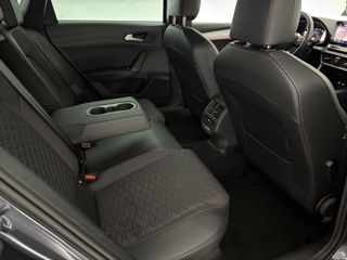 Voertuigafbeelding 35