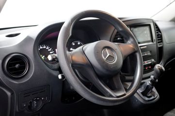 Voertuigafbeelding 11