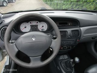 Voertuigafbeelding 11