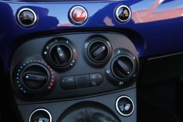 Voertuigafbeelding 13