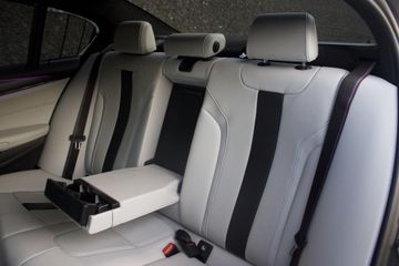 Voertuigafbeelding 9