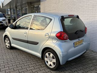 Voertuigafbeelding 8