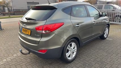 Voertuigafbeelding 3