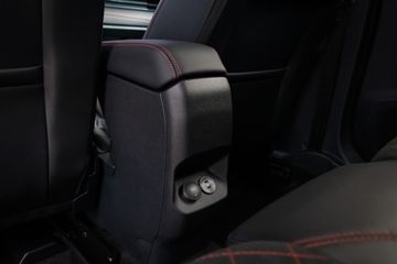 Voertuigafbeelding 15