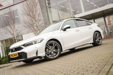 Voertuigafbeelding 2