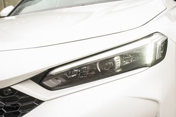 Voertuigafbeelding 5