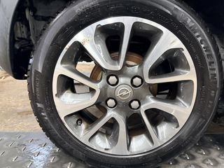 Voertuigafbeelding 14