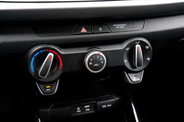 Voertuigafbeelding 12