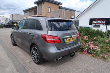 Voertuigafbeelding 2