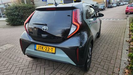 Voertuigafbeelding 4