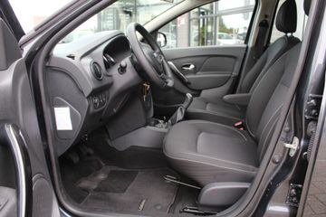 Voertuigafbeelding 8