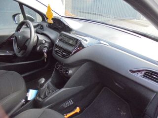 Voertuigafbeelding 13