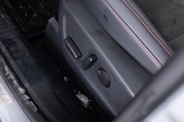 Voertuigafbeelding 17