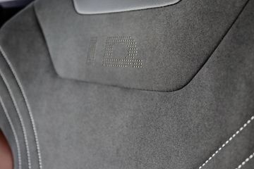 Voertuigafbeelding 24