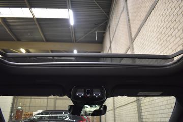 Voertuigafbeelding 38