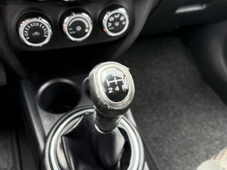 Voertuigafbeelding 19