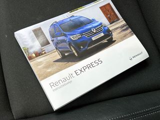 Voertuigafbeelding 9