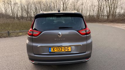 Voertuigafbeelding 5