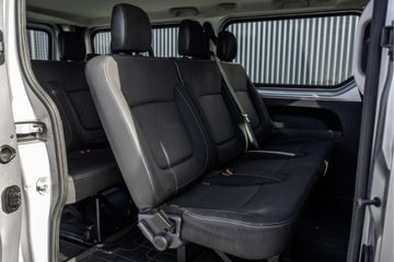 Voertuigafbeelding 12