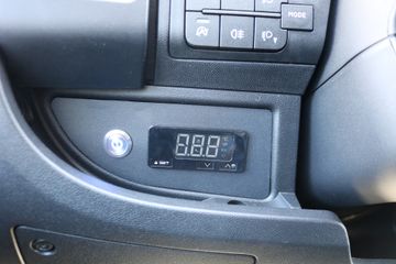 Voertuigafbeelding 19