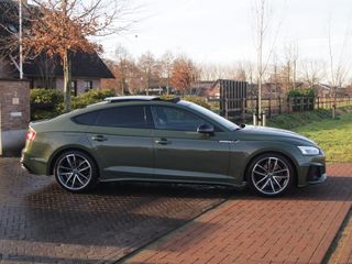 Voertuigafbeelding 10