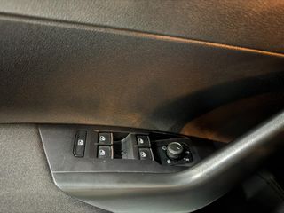 Voertuigafbeelding 38