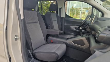 Voertuigafbeelding 3