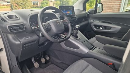 Voertuigafbeelding 8