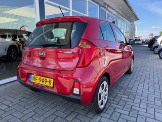 Voertuigafbeelding 18